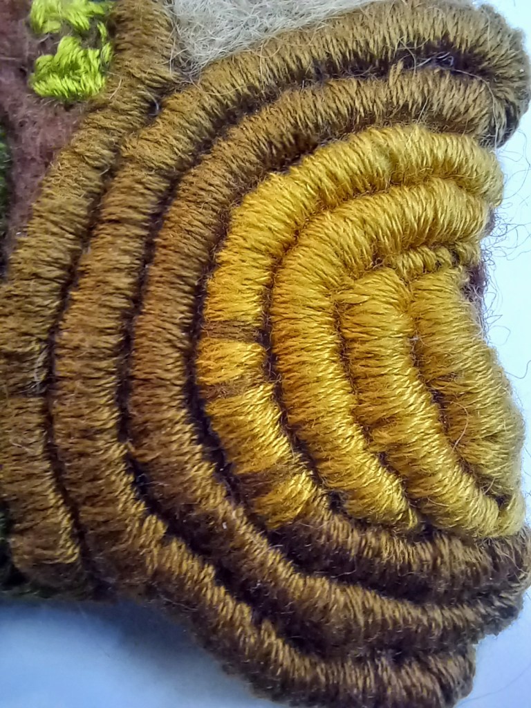 Foam fruit packaging allows for flexibility to create areas of interest.